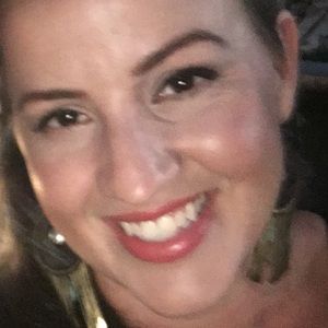 Meet your Posher, Lael